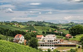 Landgut Am Poessnitzberg